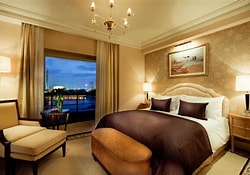 hotel 2